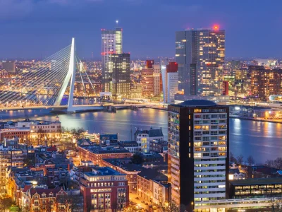 15-daagse-noorse-fjorden-cruise‑september‑2026-port-rotterdam-the-netherlands-skyscraper-c037-scaled