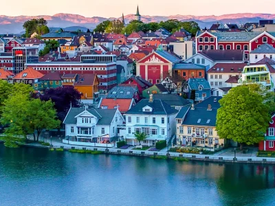 15-daagse-noorse-fjorden-cruise‑september‑2026-stavanger-surroundings-120318-39804-c037-scaled